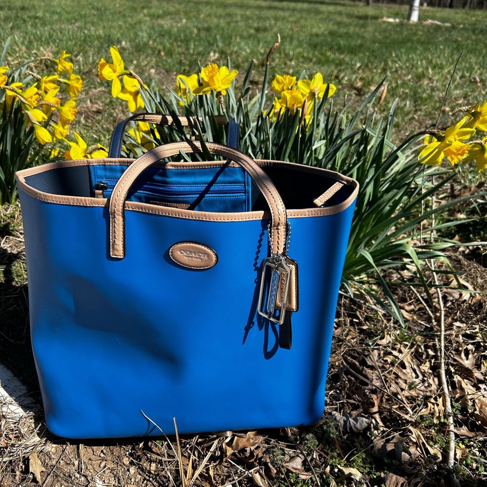 Coach blue leather Metro shoulder bag